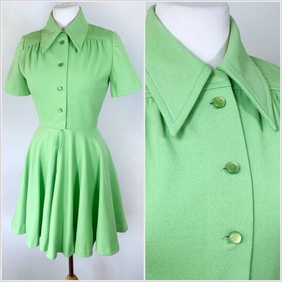 Vintage 70s Mint Green Dagger Collar Mini‎ Dress // Size XS - Picture 1 of 4